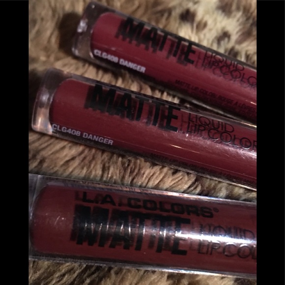 Matte Liquid Lot of 3 DANGER Lips L. A. Colors NEW - Picture 5 of 5